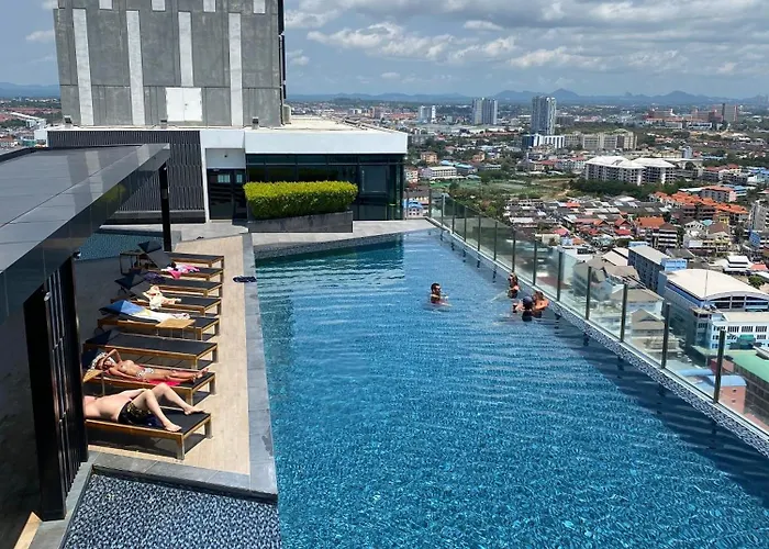 The Base In Pattaya Condo